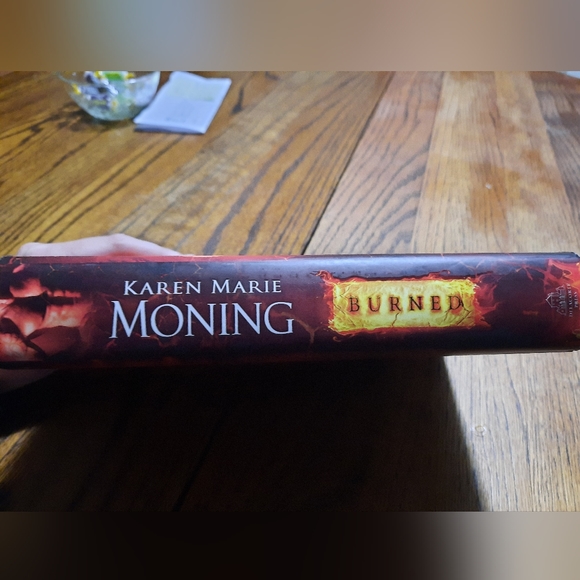 BOOK: 'Burned' - Fever Novel - Picture 5 of 6